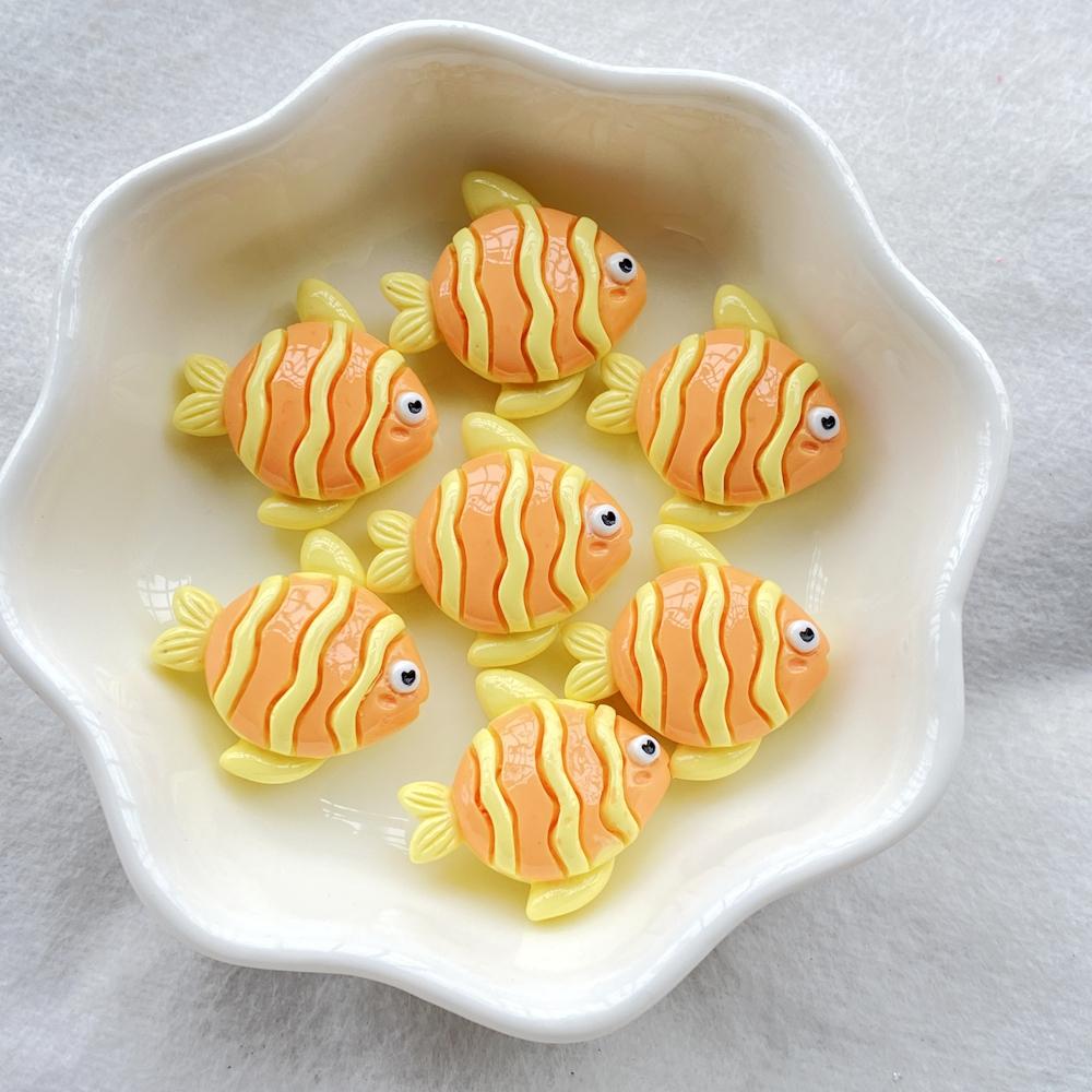 10Pcs New Resin Cartoon Starfish, Crab, Shell, Fish Series Flat Back Cabochons Scrapbooking DIY Jewelry Craft Decoration