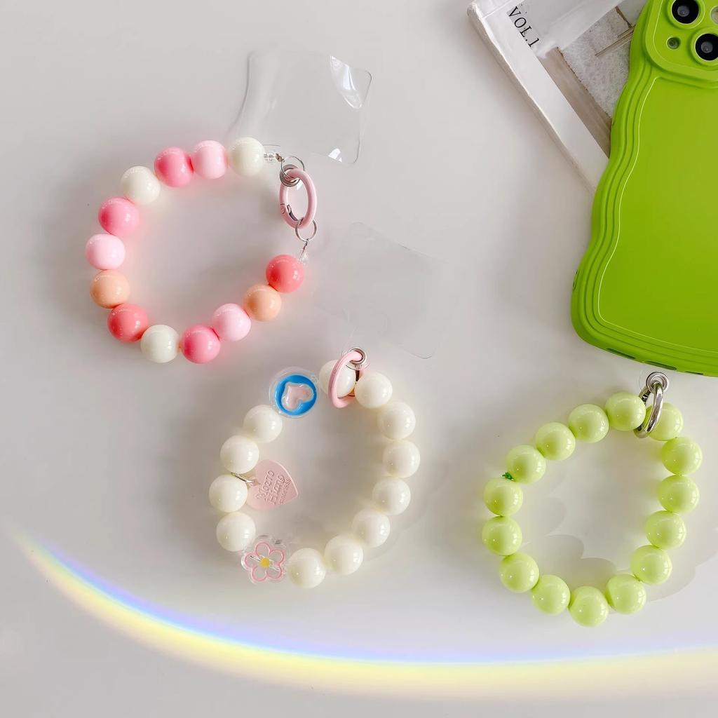 Bead hand rope bracelet acrylic love mobile phone case pendant pendant color green bracelet delivery guarantee digital