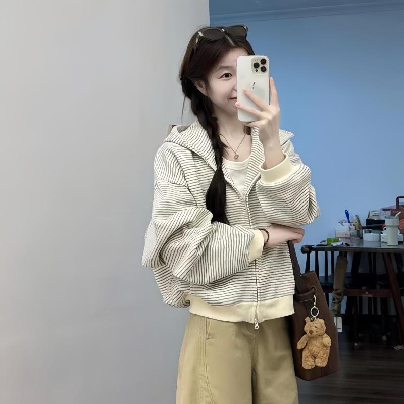 Women's Chic Imitation Cotton Blend Striped Hooded Sweatshirt Cardigan - Korean Style Autumn/Winter 2026.