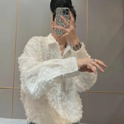 Męska koszula slim fit z długim rękawem w kolorze czarnym - Modny styl fryzjera koreańskiego