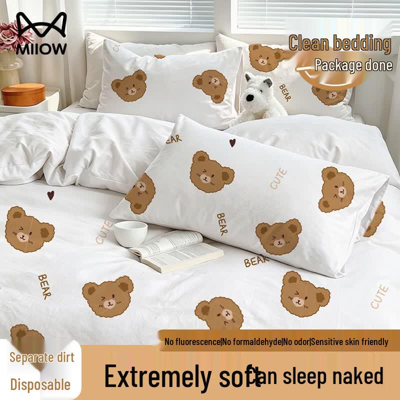 

Disposable Travel Bedding 4-Piece Set