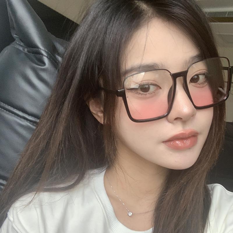Damebriller uten sminke Stor blush-brille - Trendy slankende anti-UV solbriller for influensere.