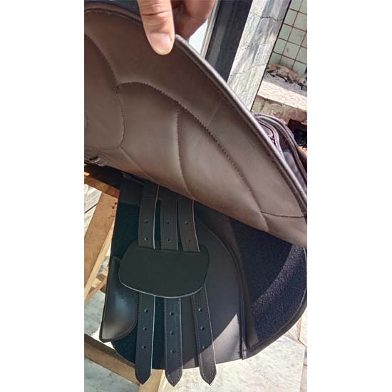 Sella in pelle Salto/Contatto stretto, Doppia falda Archetto intercambiabile, Misura 17", 17.5",18"