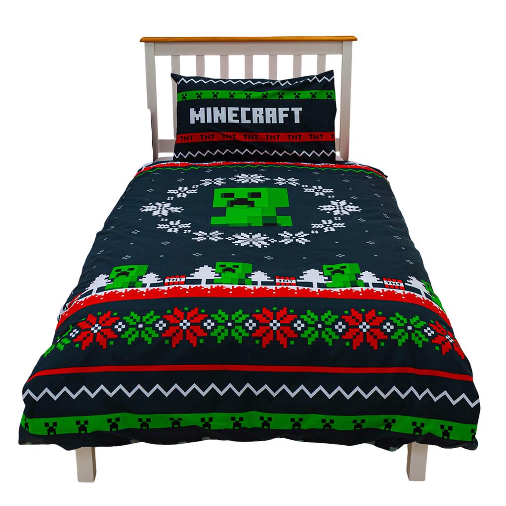 Minecraft Pixel Christmas Reversible Duvet Set