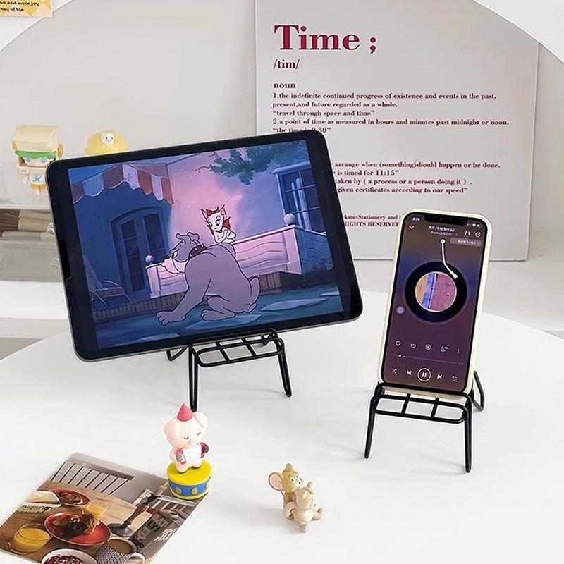 Small Chair Design Iron Mobile Phone Holder Racks Stand Simple Student Creative Desktop Ornaments Home Accessories