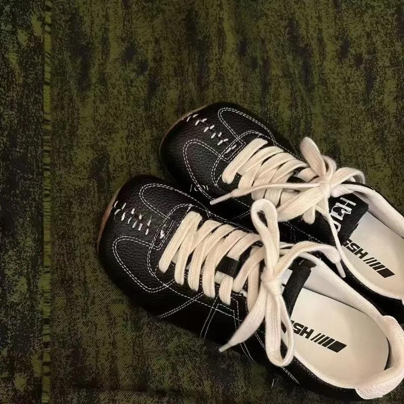 

Мода 2025Женская Новая Обувь Повседневная Обувь Модные Удобные Кроссовки Универсальные Легкие Повседневные Кроссовки для Бега 35 чёрный