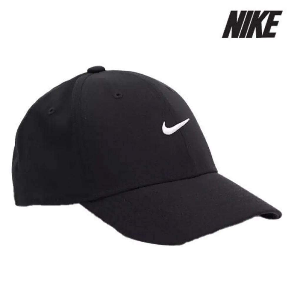 Cap /n4- FV5563-010 / Dri-FIT Structured Club Cap FREE