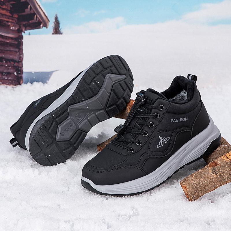 Winter New Shoes Velvet Warm Cotton Shoes Soft Sole Light Sports Walking Shoes Parents Shoes