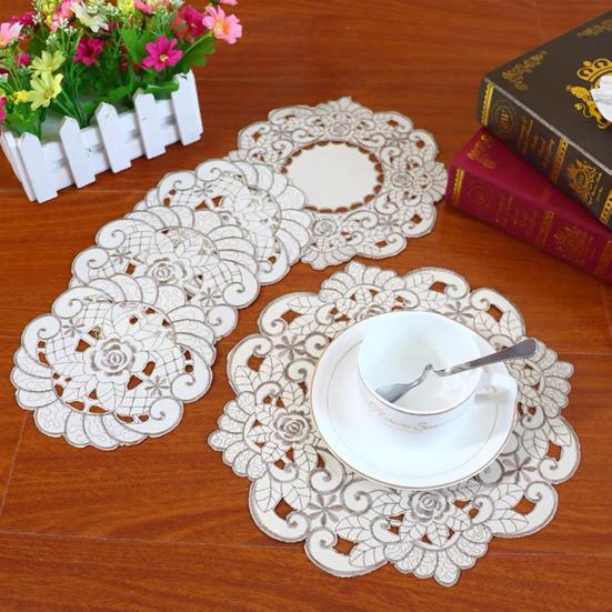 Embroidered Flower Placemat, Round Floral Coaster Placemat, Heat Resistant Table Protector Mat for Dining Table Cup Vase Wedding Party Decoration
