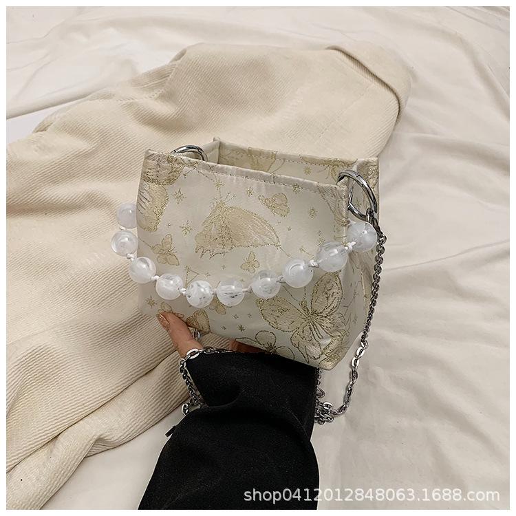 

New Chinese super fire portable small bag 2025 new popular butterfly messenger bag foreign style commuter women shoulder bag