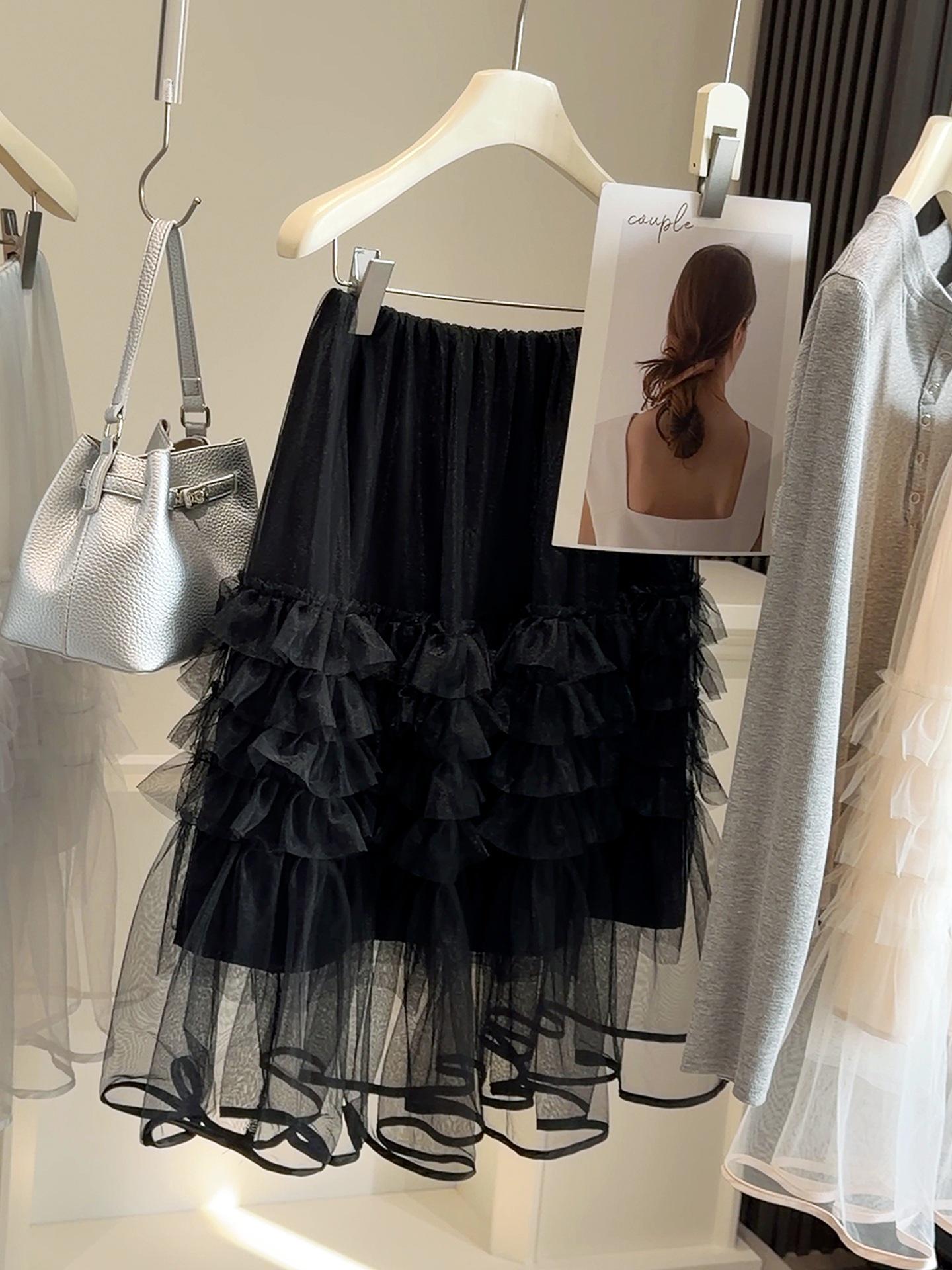 

Korean Style Layered Ruffle Patchwork Midi Skirt for Women - Elegant and Fluffy Spring/Summer 2026 Collection One Size чорний