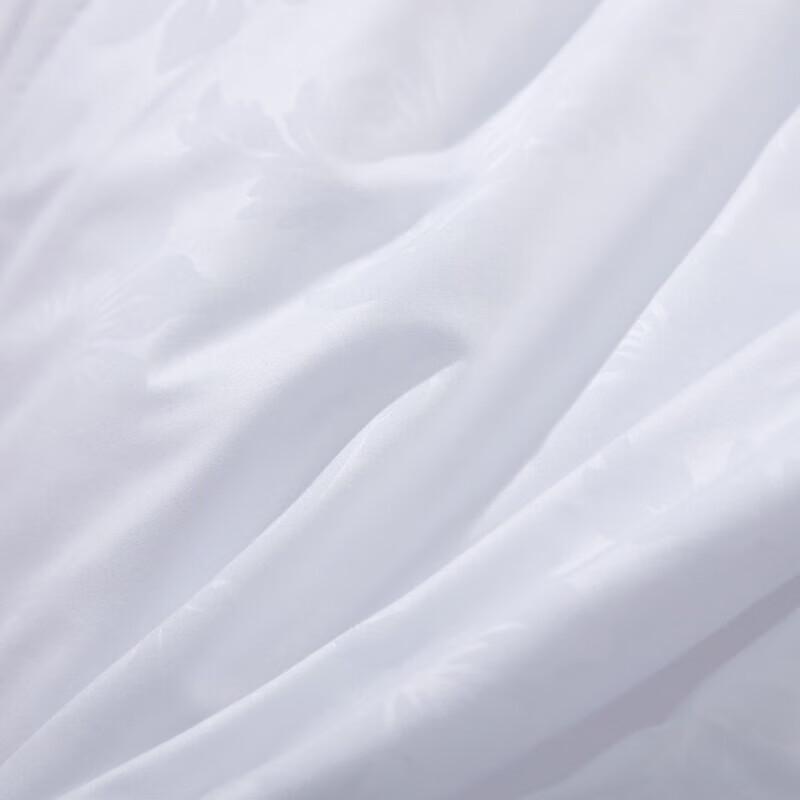 FUANNA Gentle Seven-Hole Two-in-One Quilt