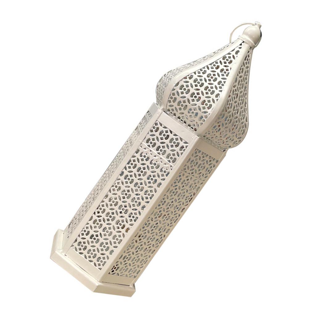 Lampada a Vento a LED Decorativa Stile Marocchino Lanterna a LED in Ferro con Motivo Traforato per Decorazione Romantica della Stanza