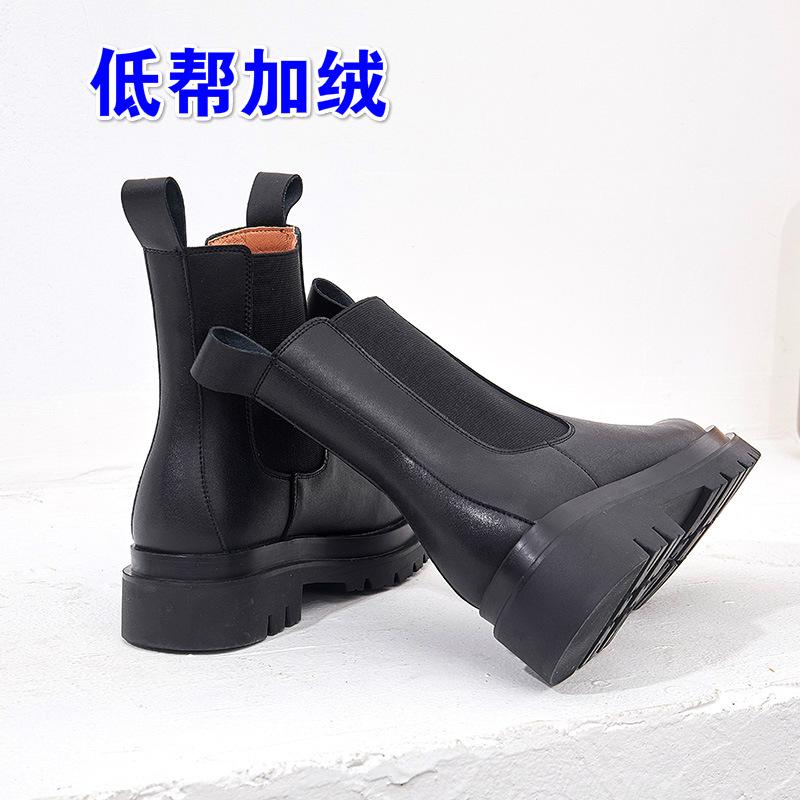 

Smoke boots spring and autumn new first-layer cowhide Martin boots women s high-top large-size velvet short boots children 40