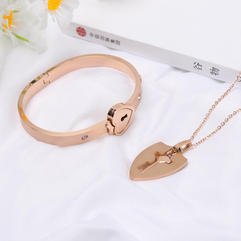 New Men and Women Jewelry Concentric Lock Key Bracelet Necklace Steel Stainless