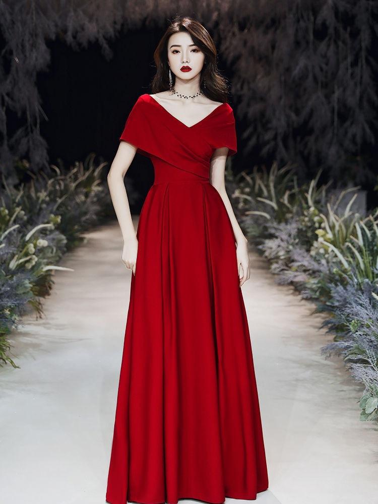 Burgundy Evening Dress Female High-end Banquet Toast Dress Temperament Host Performance Catwalk Red Carpet Dress