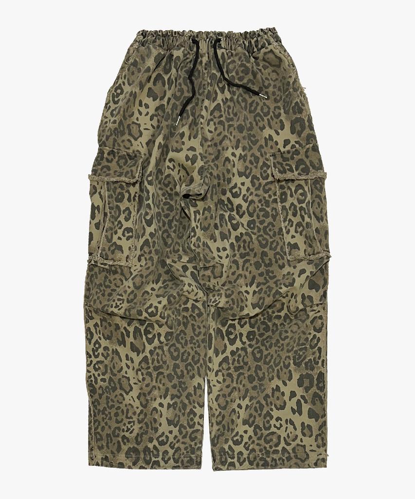 Nainneoscheu Leopard Grunge Wide Pants_Beige