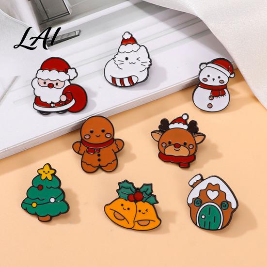 Snowman Jewelry Christmas Cartoon Enamel Brooch Santa Claus Elk Tree Badge Pin Reindeer Pins Bags Scarves Clothes Decorative Accessory for