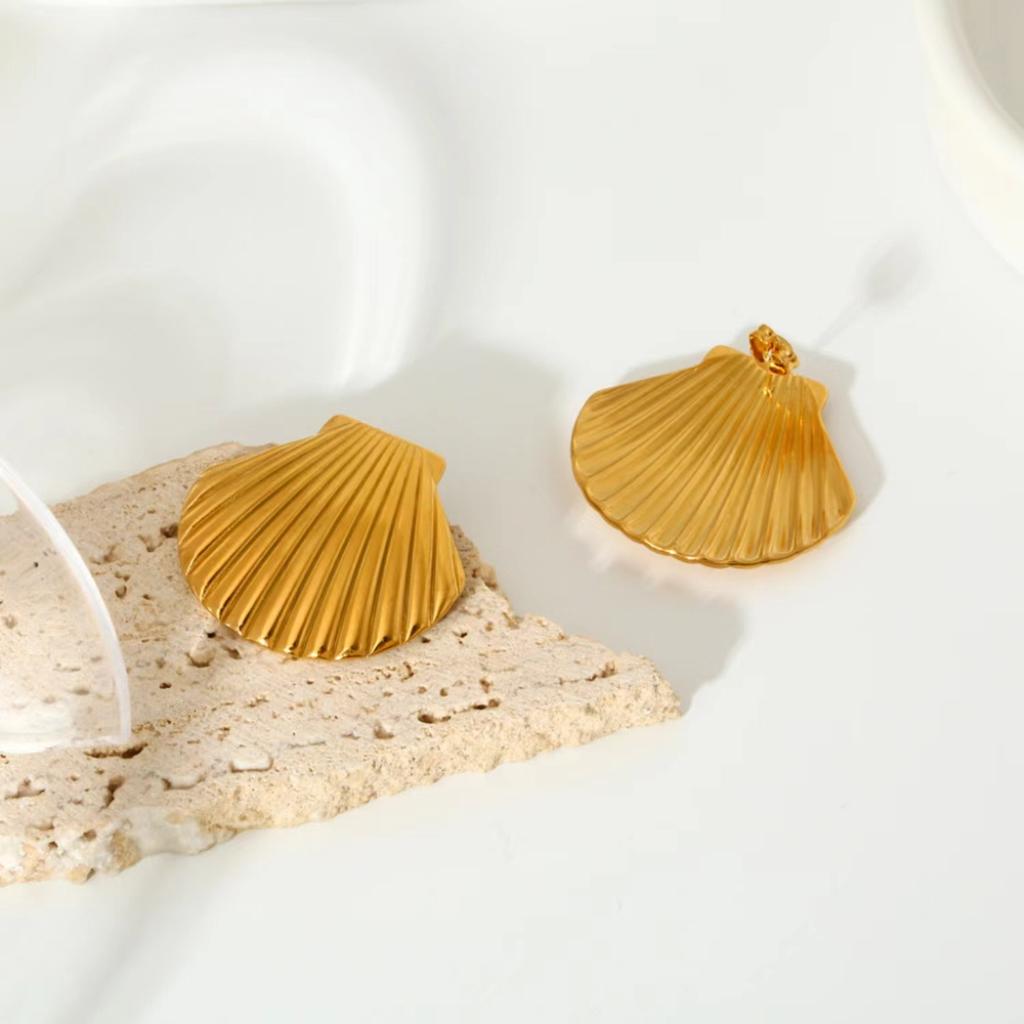Stainless Steel Gold Silver Color Big Shell Earrings for Women Girl Fashion Simple Beach Party Earrings Waterproof Jewelry Gift