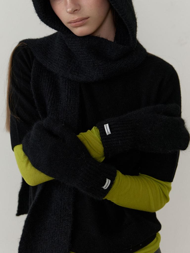 LOVE ME MONSTER Snowy Angora Mitten_3Col (L254Mgv010)