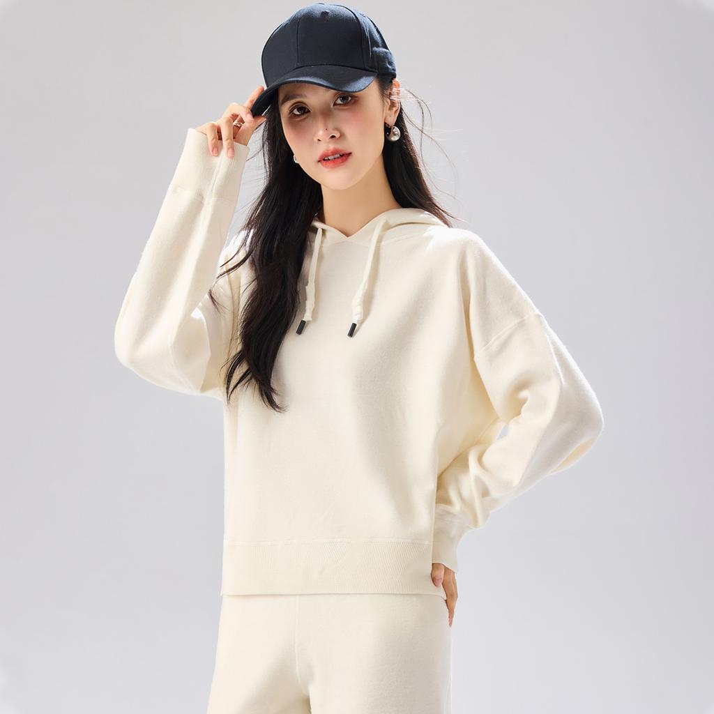 [Including Wool] 26 New Hooded Women's Knitted Sweater Fashionable, Loose, High End, Daily Style