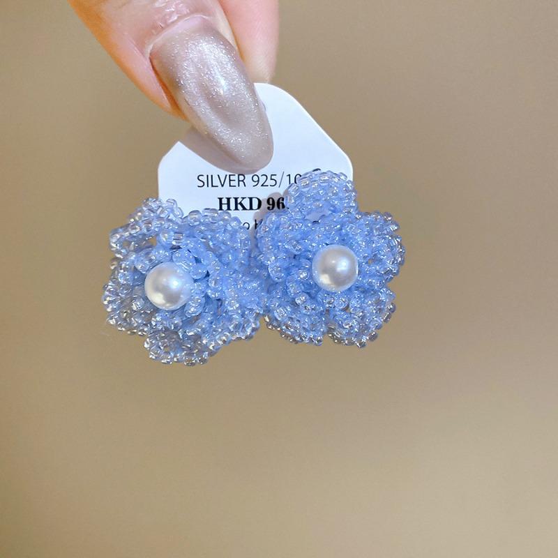 Flowers by the ear~ Silver needle crystal flower pearl weaving simple stud earrings fresh and sweet wind earrings super fairy earrings