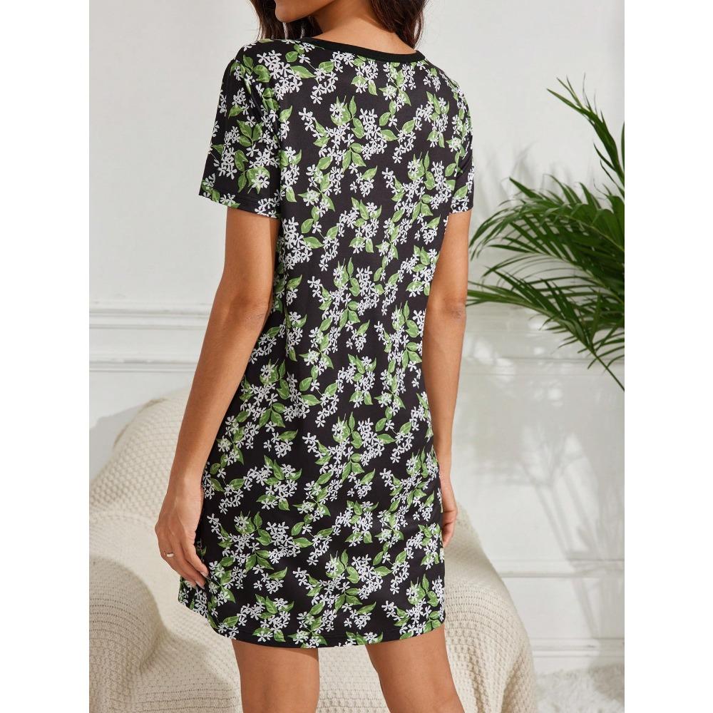 Allover Prints Floral Daisy Green Leaves Women Night Dress Short Sleeve Round Neck Sleep Dress Soft Elegant Summer Loungewear