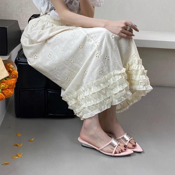 Fashion Female Shoes Slippers Flat Slides Pointed Toe On A Wedge Low Rivet 2025 Summer Flat Shoes Female Womens Slippers Outdoor Pantofl