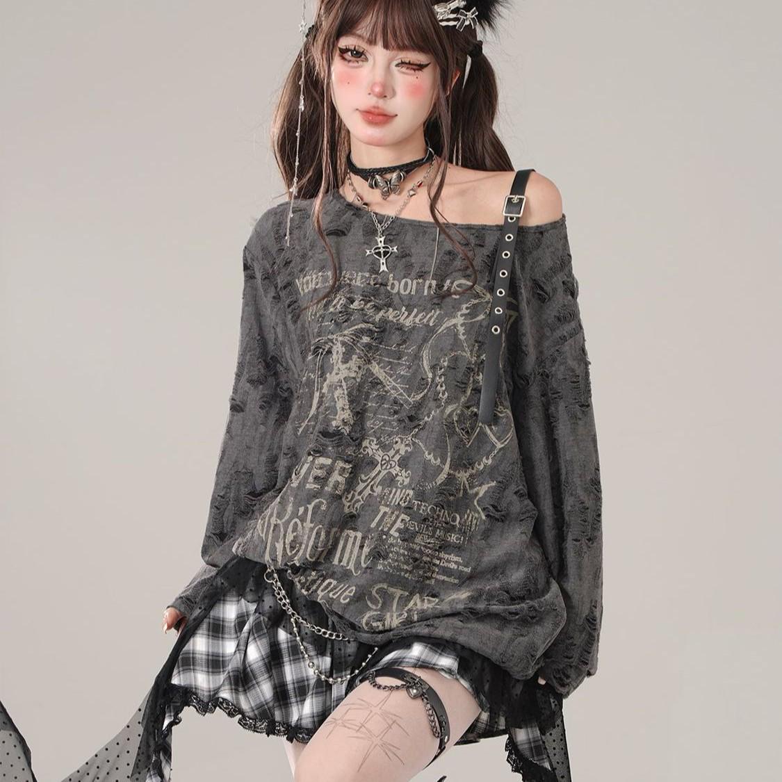 

Сладкий и пикантный женский топ с открытыми плечами и длинными рукавами - Тренд начала осени Large темно-серого