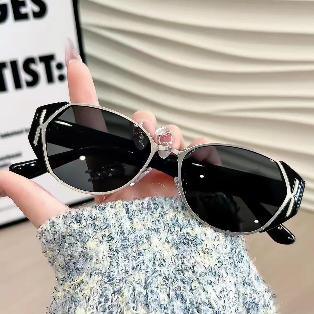 

European and American hot girl retro cat-eye sunglasses, high-end and slimming, individualistic metal sunglasses, male Barn-styl