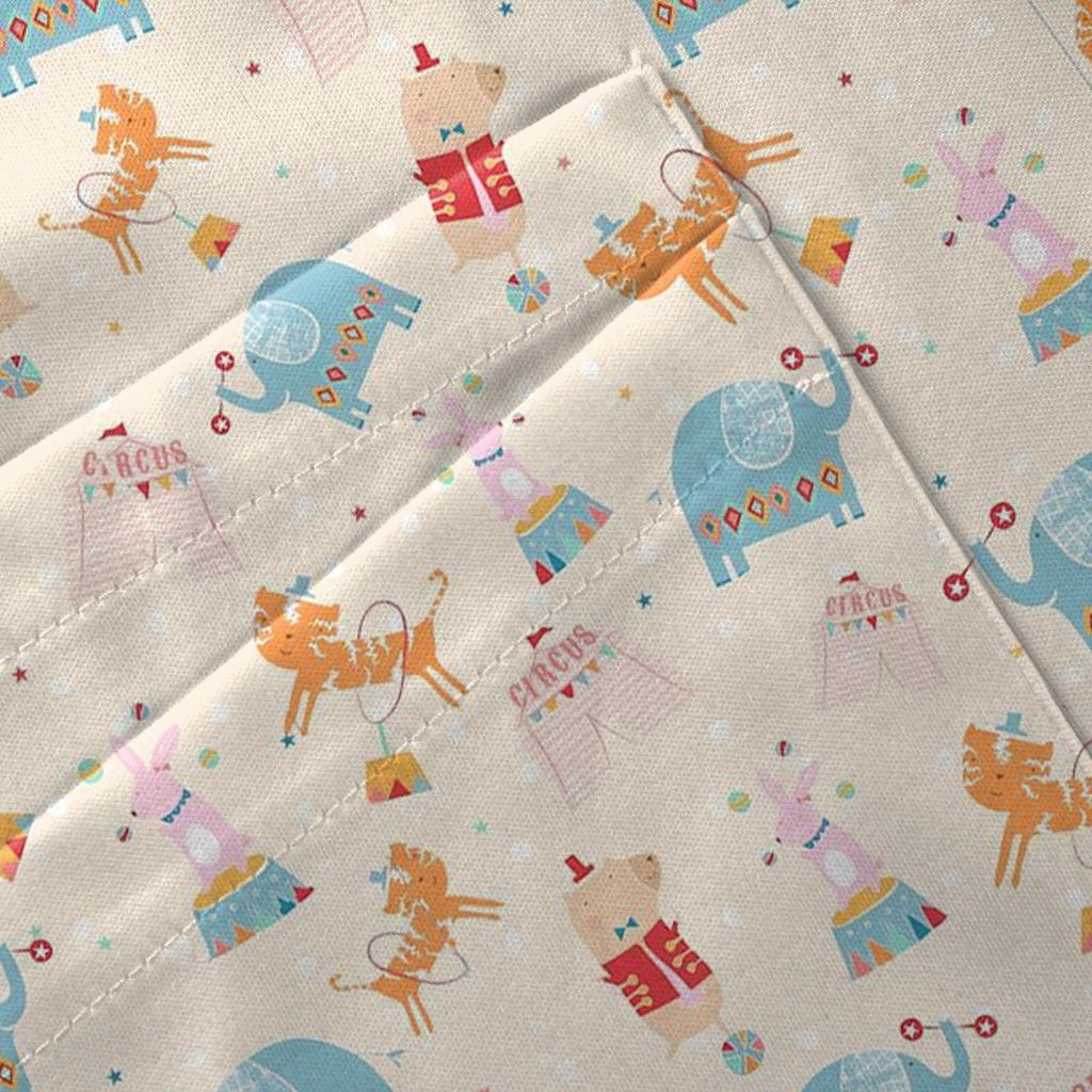 Plus Size Cute Printed Scrub Working Uniform Tops For Women Cross V-Neck Short Sleeve Fun T-Shirts Workwear Tee With Pockets