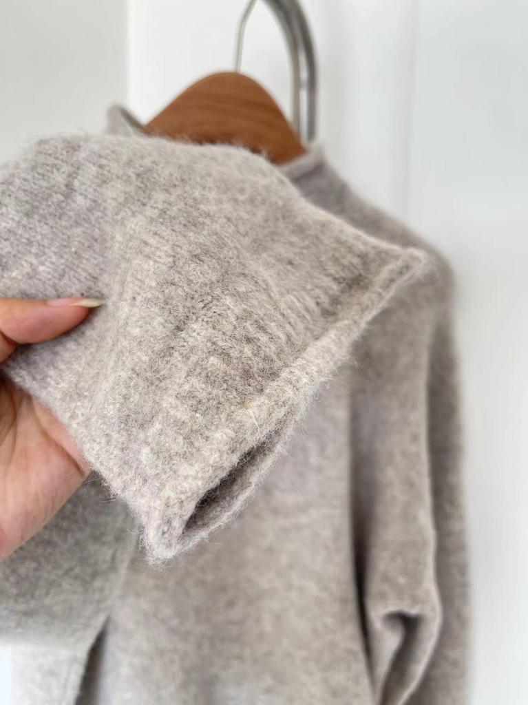 Women's Wool Henley Button-Up Loose Sweater - Autumn/Winter Lazy Style with Rolled Hem, Thick Knit