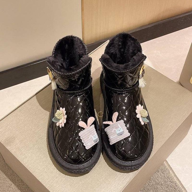 Waterproof Plush Woman Shoes Round Toe Snow Boots for Women Winter Padded Booties Trend 2025 Non Slip Designer Luxury Boot Sale