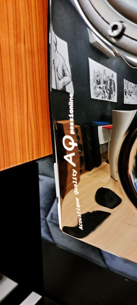 Acoustique Quality PASSION TEEN - Zweibahnige Regallautsprecherbox mit 160W Leistung, Furnier NUSSBAUM, Front Lack SCHWARZ, Acoustique Quality