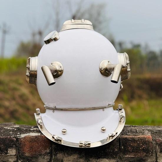 45.72 Cm White Marine Diving Helmet Deep Sea Scuba Diver Helmet with Wooden Base Nautical Boston Maritime Decor Gift