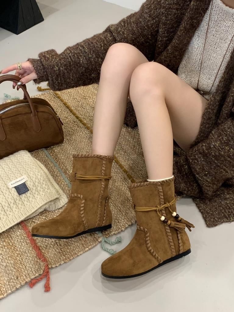 2025 Autumn New Retro Strap Fringed Boots Bosmian Flat Bottom Short Boots Women
