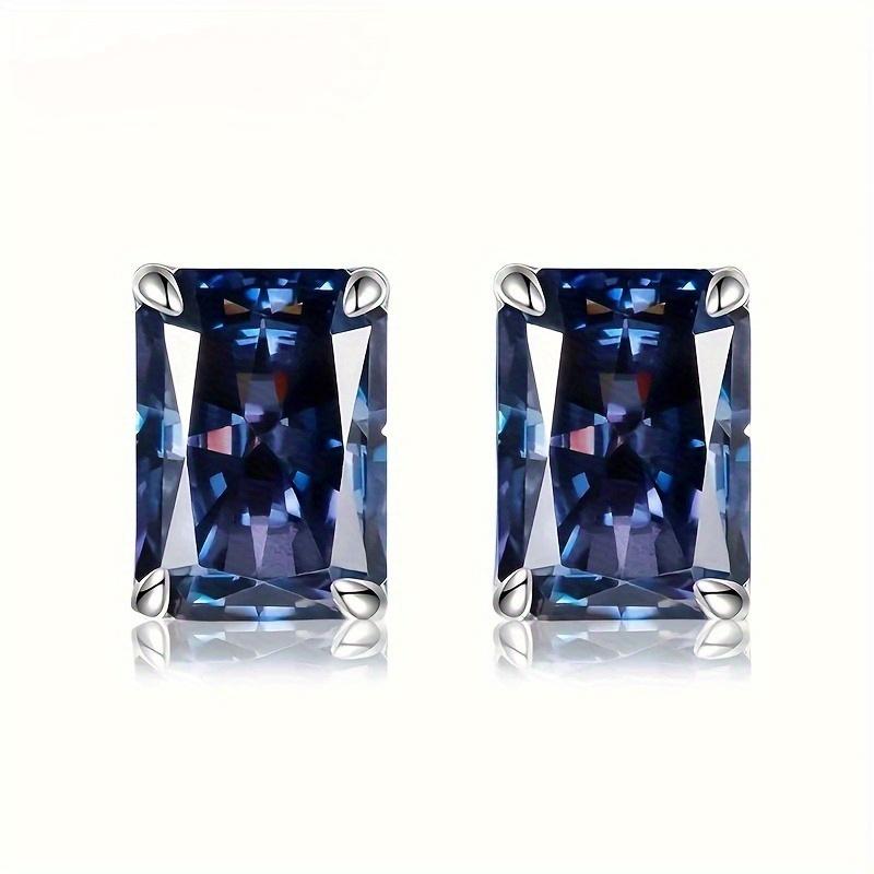 

Пара блестящих синих серег, подходящих для женщин и являющихся идеальным подарком на день рождения.