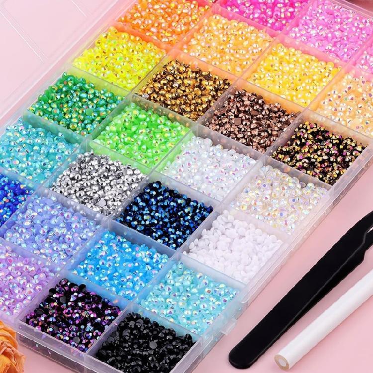Fashion Art Rhinestones Set With 6 Different Styles Temperature Resistant Flat Back Items For Fabric Projects
