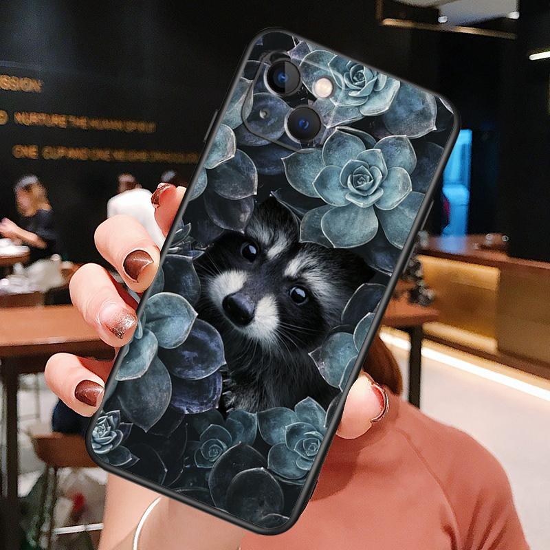 Cute Raccoon Phone Case For iPhone 16 Pro Max 15 14 13 12 11 Pro Max Plus 12 13 Mini XR 16e Funda Cover