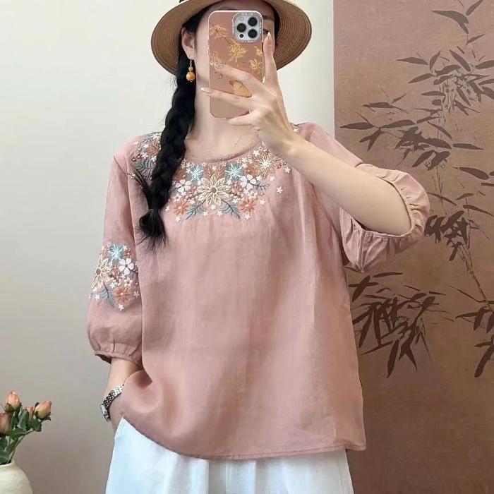 Embroidered Fashion Three-quarter Sleeve T-shirt Summer Loose and Thin Cotton Round Neck Pullover Small Shirt Top