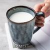 Evropský keramický hrnek na kávu Kiln Change Glaze Retro Hrnek na snídani na mléko Velkokapacitní ručně malovaný kancelářský šálek na čaj