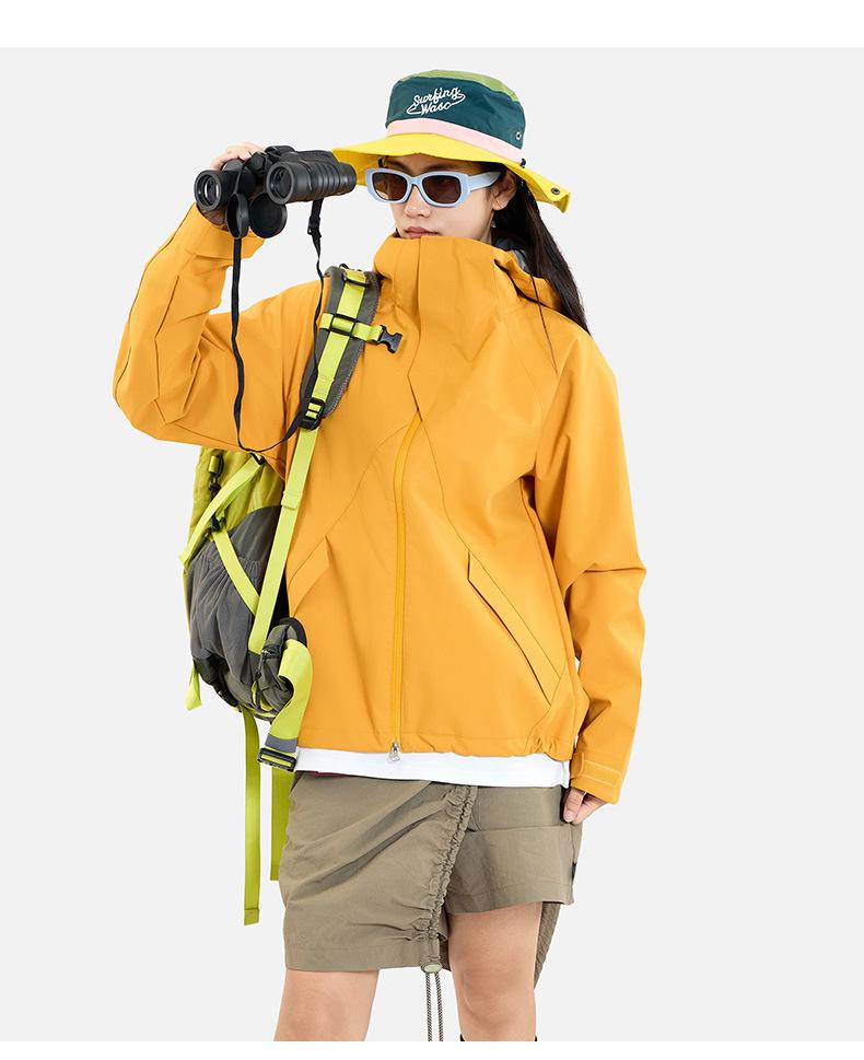 Single-Layer Softshell Hooded Jacket - Windproof, Waterproof, Lightweight, Wear-Resistant Outdoor Coat for Couples