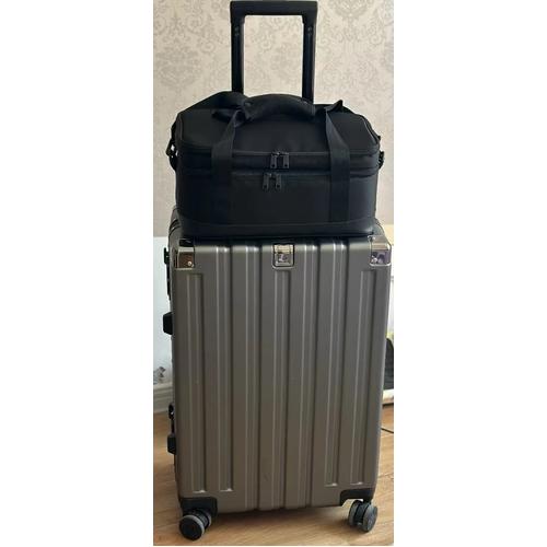 Portable Three-Layer Makeup Organizer Bag, Multi-functional Hand Carry for Professional Artists