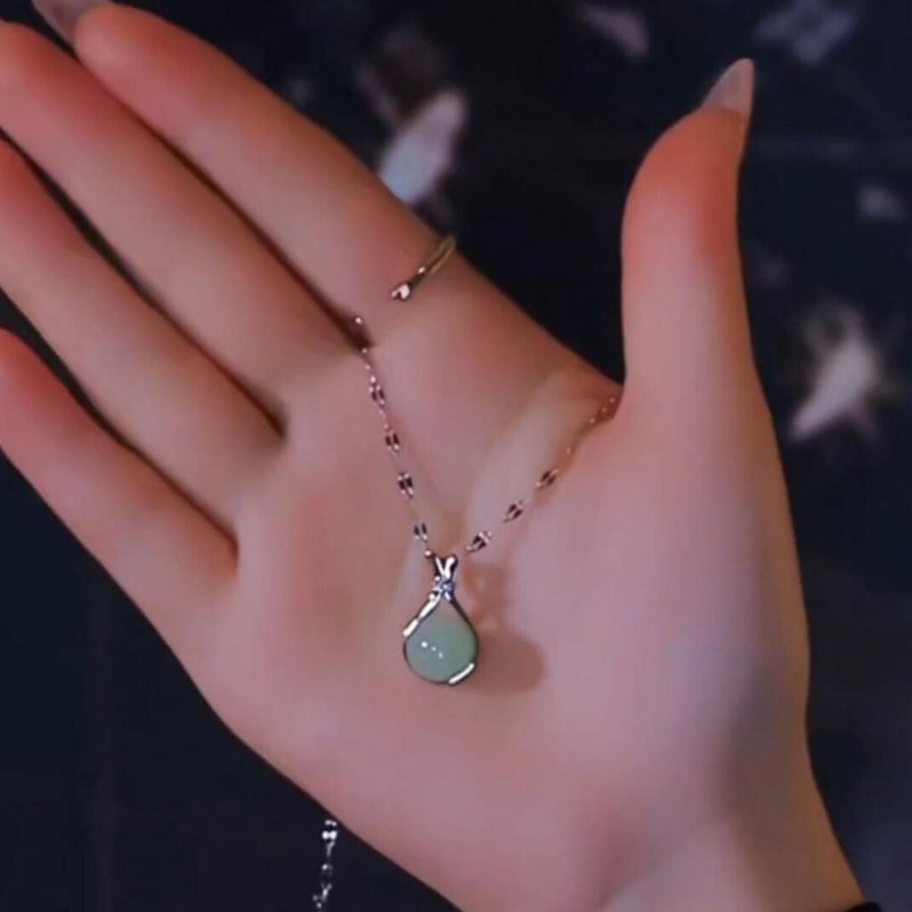 2026 Luxurious Silver Fuku-bukuro Pendant Necklace: Trendy Clavicle Chain for Women