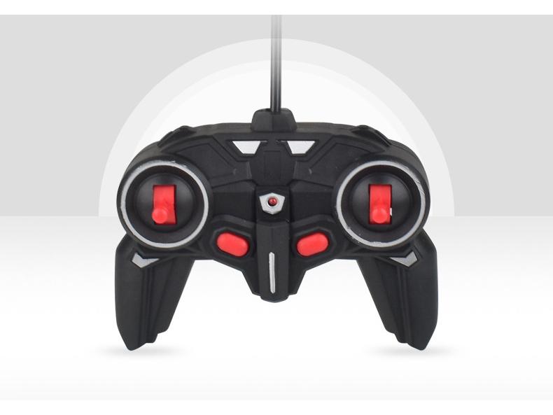 Mașină de curse RC Transformers reîncărcabilă: Jucărie cu telecomandă fără fir pentru copii