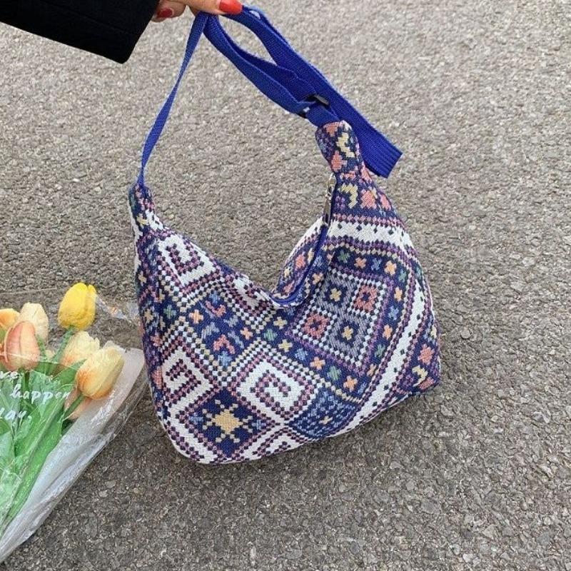 Canvas Large-capacity Dumpling Bag New Spring and Summer Niche Design Shoulder Messenger Bag