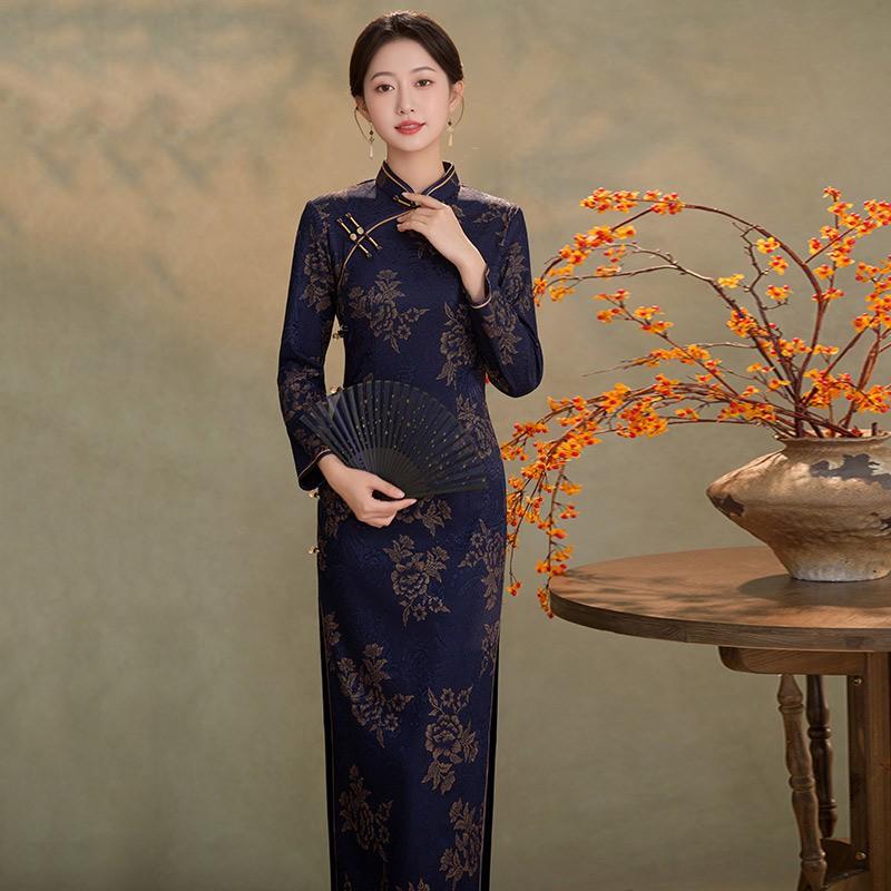 Long Sleeve Winter Velvet-Feel Brocade Cheongsam Dress Women Plus Size Retro High-Neck Warm Coat Style