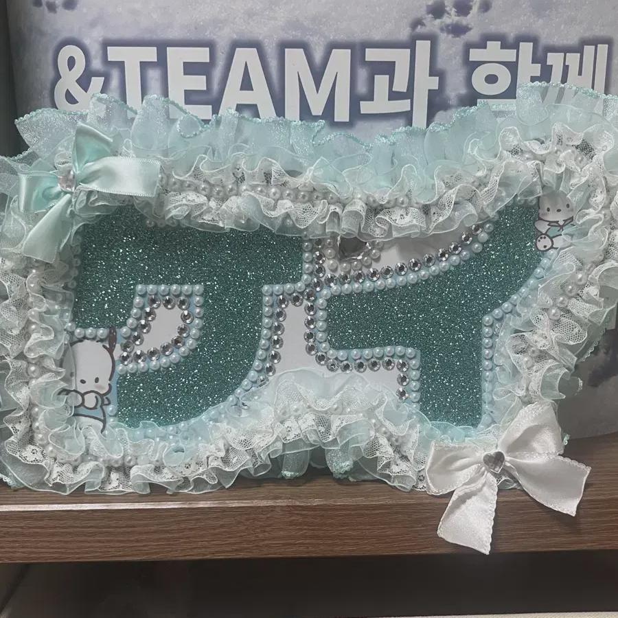 

&team & Team Kei Nameboard