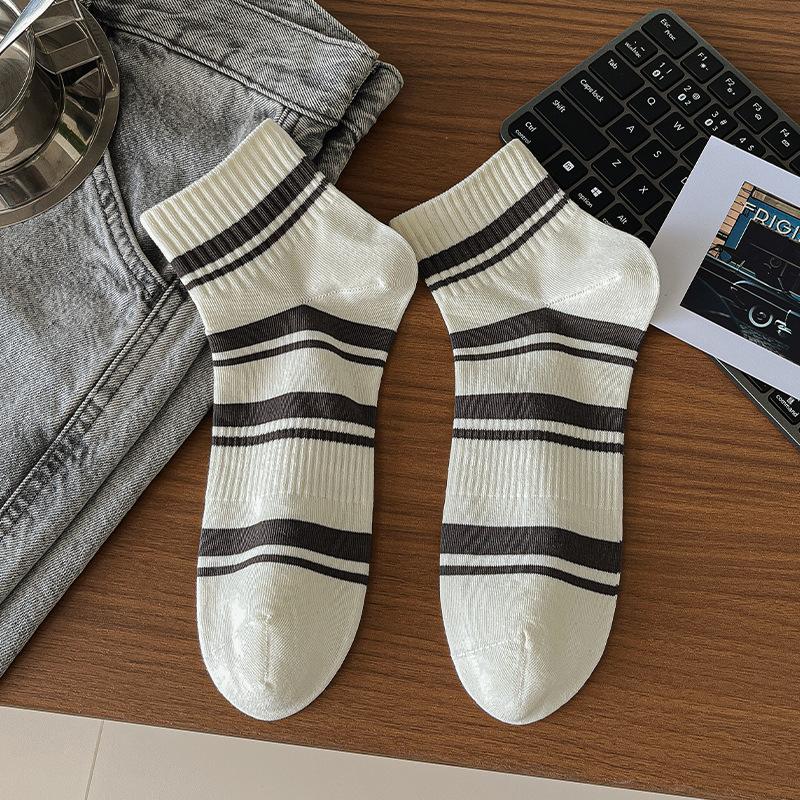 Men's Summer Striped Deodorizing Sweat Absorbing Boneless Sports Socks