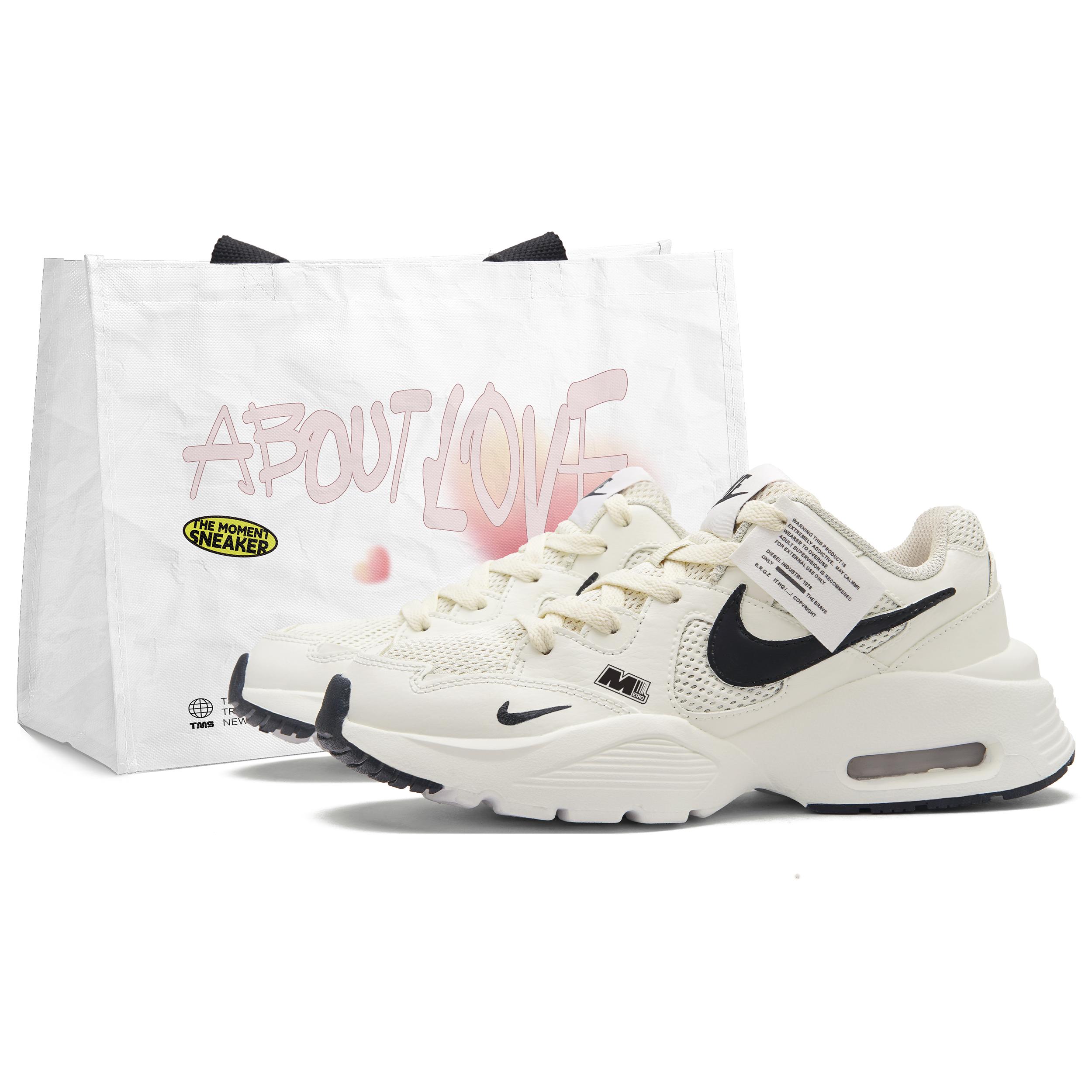

Nike Air Max Fusion Low top Running Shoes Unisex Black Rice White CJ1671-100(Team645-1.5) 42
